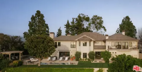 12072 Crest Ct, Beverly Hills, CA 90210