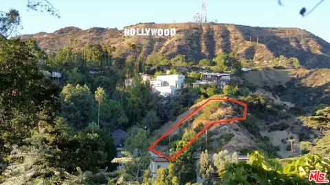 6053 Rodgerton Dr, Los Angeles, CA 90068
