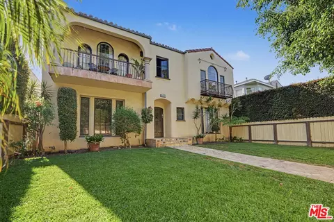 942 S Mansfield Ave, Los Angeles, CA 90036