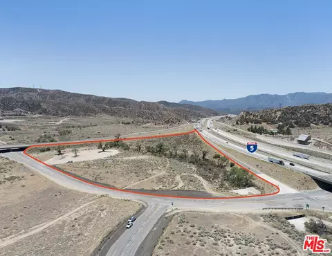 9 Quail Lake Rd, Lebec, CA 93243