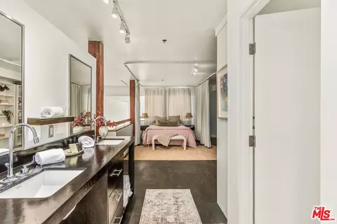 Bedroom - 615 Hampton Dr #A102, Venice, CA 90291 photo 5 of 5