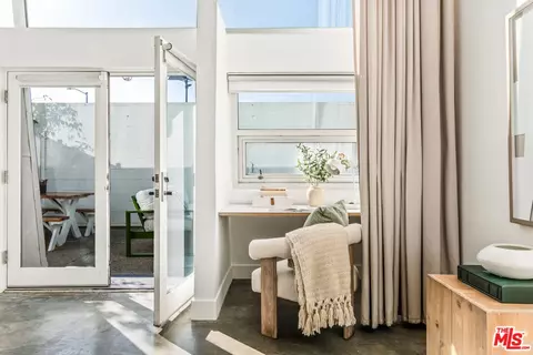 Other - 615 Hampton Dr #A102, Venice, CA 90291 photo 1 of 3