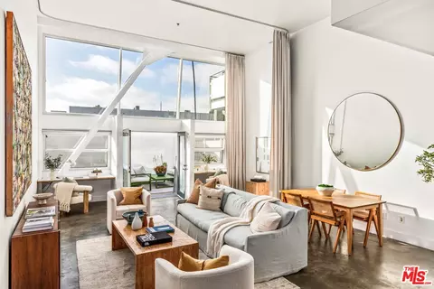 Living - 615 Hampton Dr #A102, Venice, CA 90291 photo 3 of 8