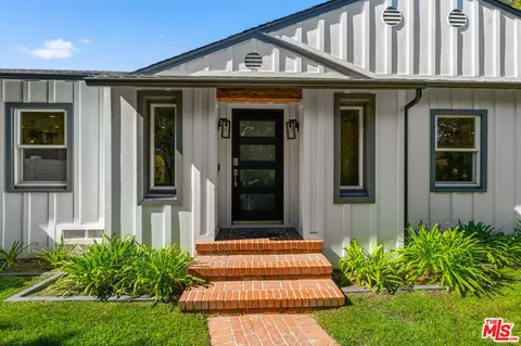 12700 Hortense St, Studio City, CA 91604
