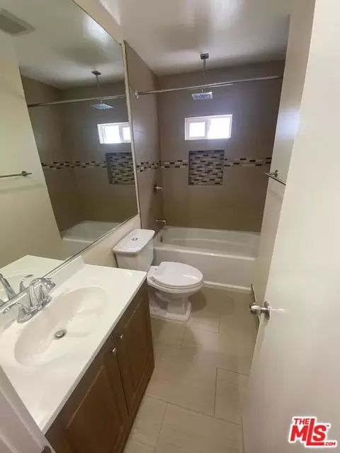 15412 S Atlantic Ave, Compton, CA 90221 photo 8