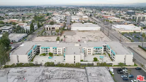 View/Area - 11410 Dolan Ave #341, Downey, CA 90241 photo 4 of 7