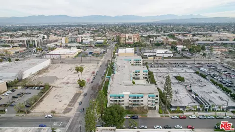 View/Area - 11410 Dolan Ave #341, Downey, CA 90241 photo 2 of 7