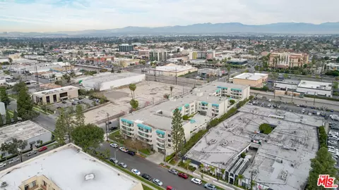 View/Area - 11410 Dolan Ave #341, Downey, CA 90241 photo 3 of 7