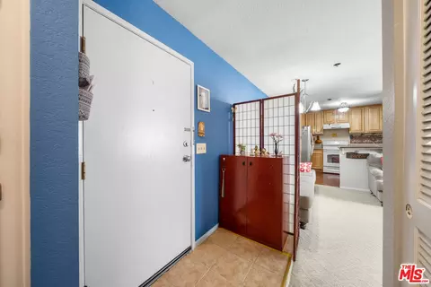Entry Way - 11410 Dolan Ave #341, Downey, CA 90241 photo 1 of 2
