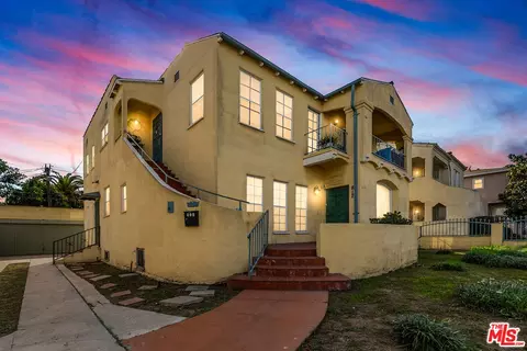 808 W Imperial Hwy, Los Angeles, CA 90044