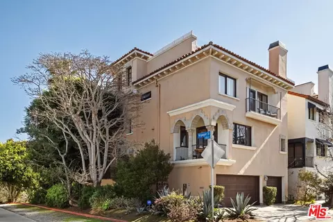 5302 Pacific Ave, Marina Del Rey, CA 90292