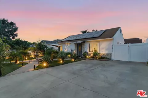 12013 Neenach St, Sun Valley, CA 91352
