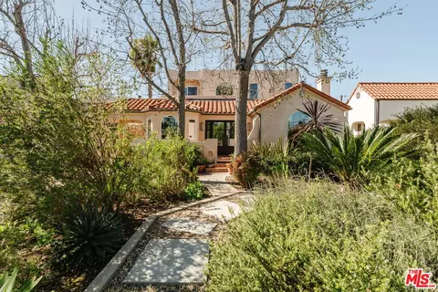 1633 Hi Point St, Los Angeles, CA 90035