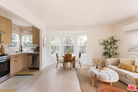 3152 Madera Ave, Los Angeles, CA 90039