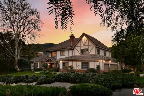 2317 Sierra Creek Rd, Agoura Hills, CA 91301