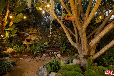1351 Montecito Cir, Los Angeles, CA 90031