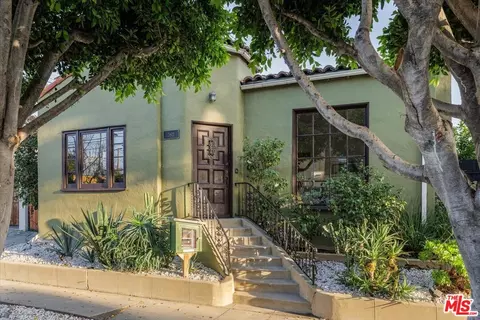 3812 Dover St, Los Angeles, CA 90039