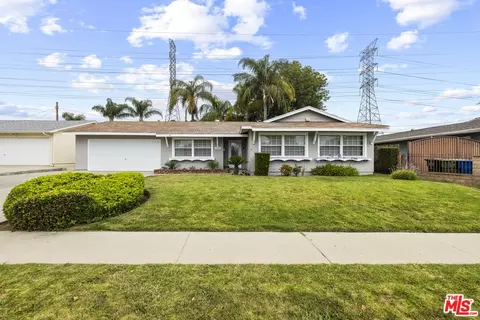 16901 Simonds St, Granada Hills, CA 91344