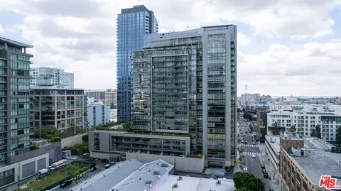 1155 S Grand Ave #2109, Los Angeles, CA 90015