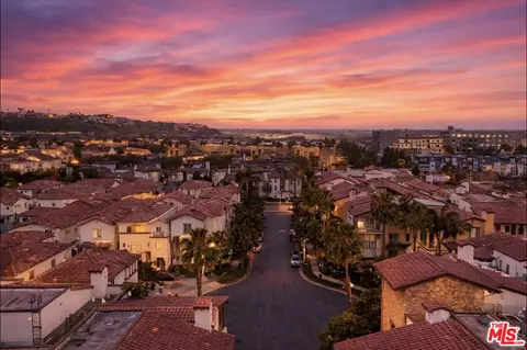 13031 Villosa Pl #122, Playa Vista, CA 90094