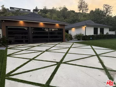 3855 Corbin Ave, Tarzana, CA 91356