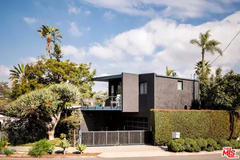 295 Mabery Rd, Santa Monica, CA 90402
