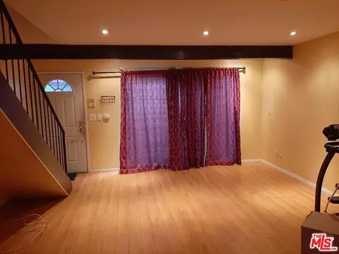 719 N Eucalyptus Ave #6C, Inglewood, CA 90302