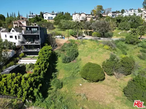 3526 Loma Lada Dr, Los Angeles, CA 90065