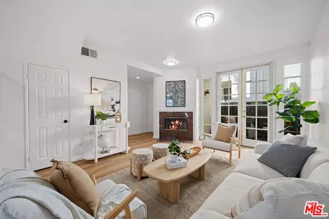 1345 Wellesley Ave #3, Los Angeles, CA 90025