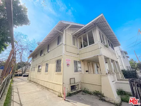 1516 W 11th Pl, Los Angeles, CA 90015