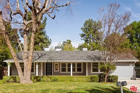23153 Canzonet St, Woodland Hills, CA 91367