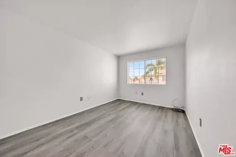 Other - 820 W Compton Blvd #17, Compton, CA 90220 photo 7 of 16