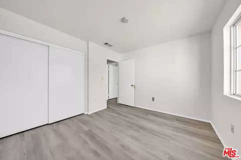 Bedroom - 820 W Compton Blvd #17, Compton, CA 90220 photo 5 of 7