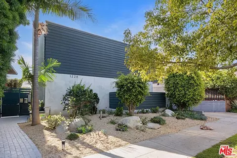 1228 18th St #D, Santa Monica, CA 90404