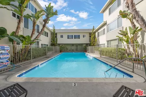 1525 N Hayworth Ave #302, Los Angeles, CA 90046