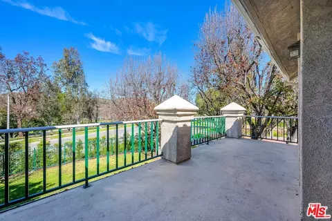 Exterior - 455 Kennerick Ln, Simi Valley, CA 93065 photo 2 of 4