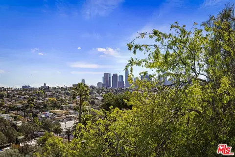 2333 Effie St, Los Angeles, CA 90026