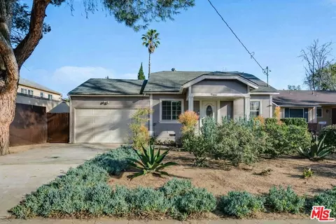 14043 Calvert St, Van Nuys, CA 91401