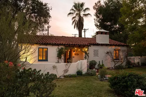 2116 Layton St, Pasadena, CA 91104 photo 2