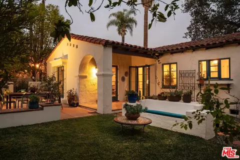 2116 Layton St, Pasadena, CA 91104 photo 4