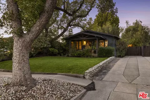 1643 Whitefield Rd, Pasadena, CA 91104