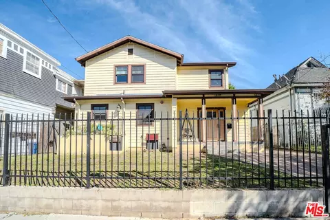 1817 W 12th St, Los Angeles, CA 90006