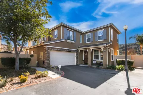 26070 Medici Ct, Santa Clarita, CA 91350