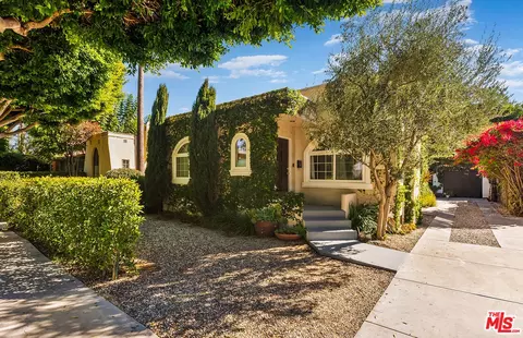 8752 Dorrington Ave, West Hollywood, CA 90048