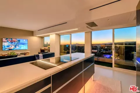 838 N Doheny Dr #1202, West Hollywood, CA 90069