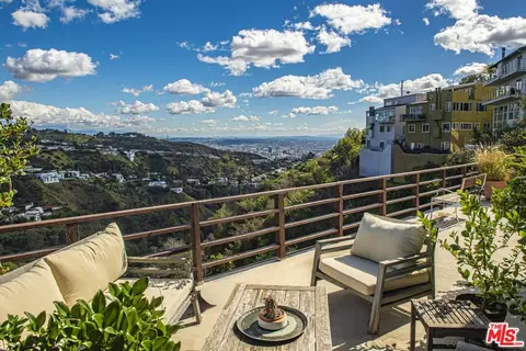 2154 Beech Knoll Rd, Los Angeles, CA 90046