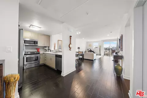 436 S Virgil Ave #PH7, Los Angeles, CA 90020