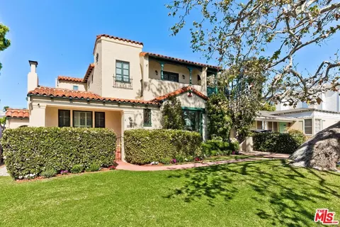 10575 Cushdon Ave, Los Angeles, CA 90064