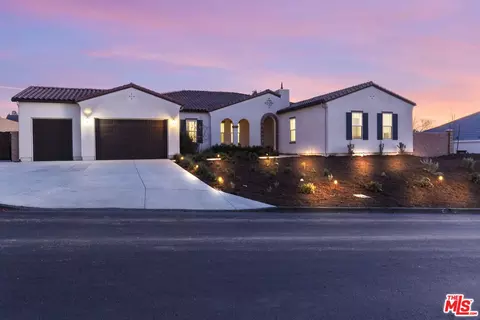 16373 Bay Brook Ave, Riverside, CA 92504