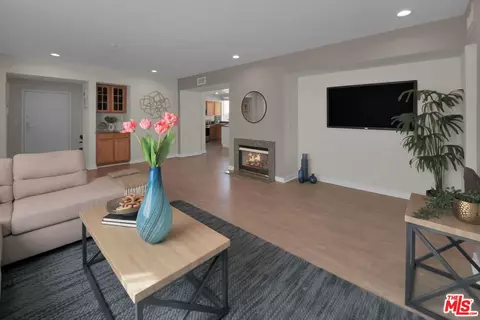 1222 S Westgate Ave #204, Los Angeles, CA 90025